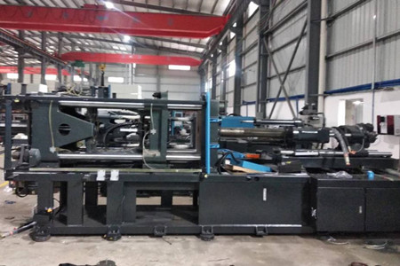 果筐注塑機(jī)廠家如何選擇比較好？需重視這些因素！