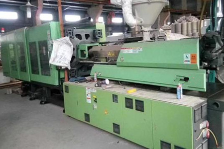 大型注塑機產(chǎn)品色差怎么控制？我來告訴你！