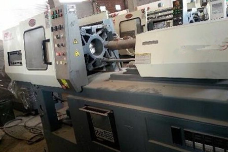 混雙色臥式注塑機(jī)的射出速度和壓力參數(shù)如何調(diào)節(jié)？